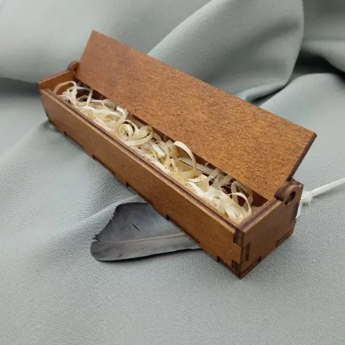 Коробочка деревянная для ручки