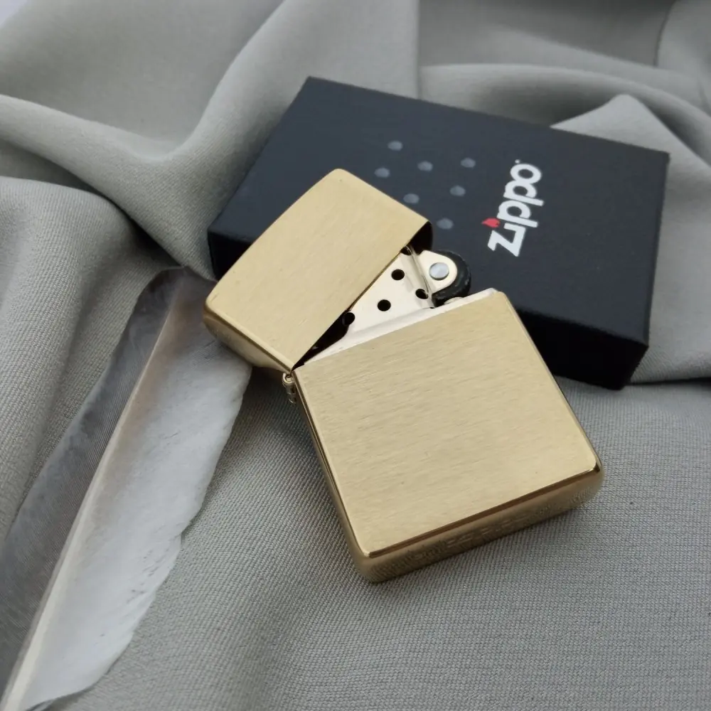ZIPPO Brushed Brass 204B зажигалка