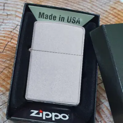 Зажигалка ZIPPO Satin Chrome 205
